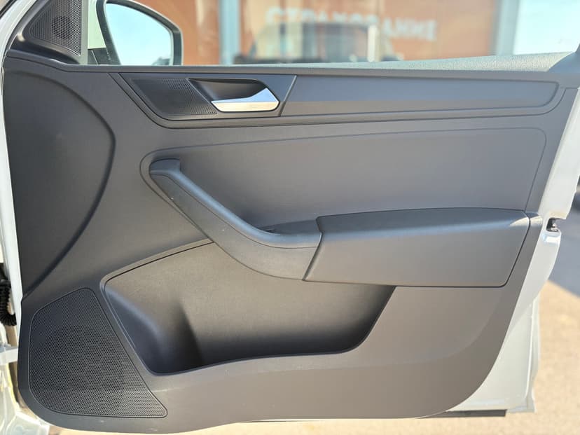 volkswagen-polo-2021-196-22