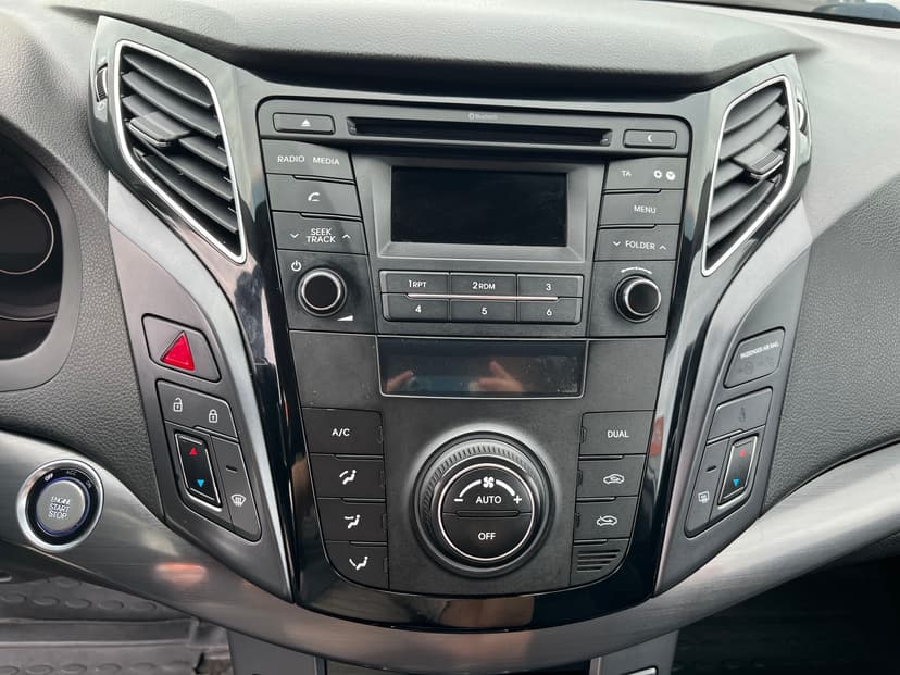 hyundai-i40-2013-150-19