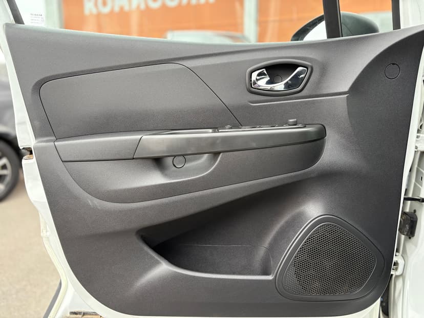 renault-kaptur-2016-255-27
