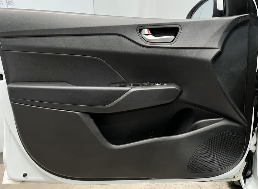 hyundai-solaris-2019-1142-13