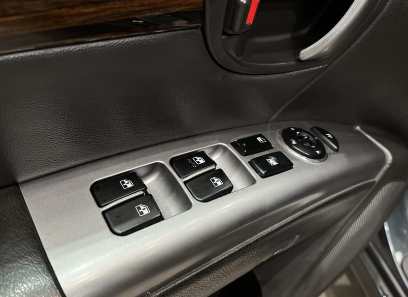 hyundai-santa fe-2011-1098-9