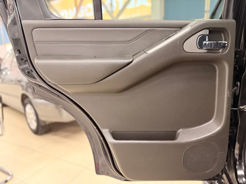 nissan-pathfinder-2007-690-25