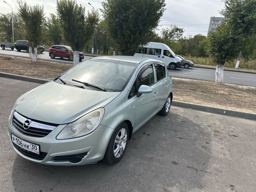 opel-corsa-2009-344-0