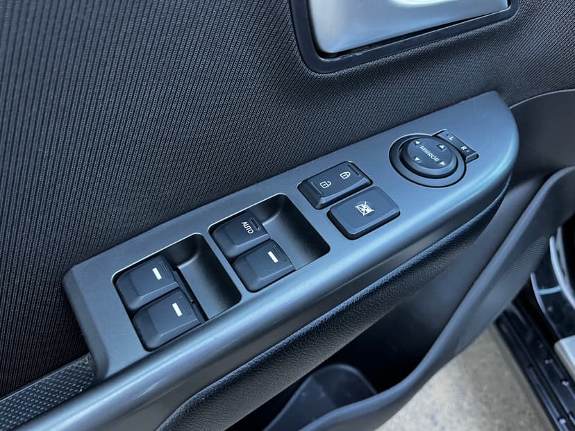kia-rio-2017-97-18