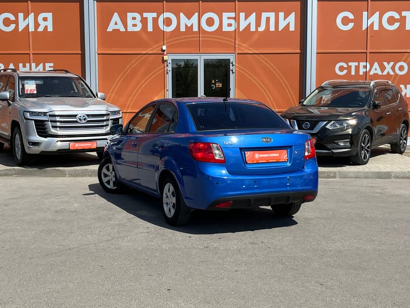 kia-rio-2010-208-6