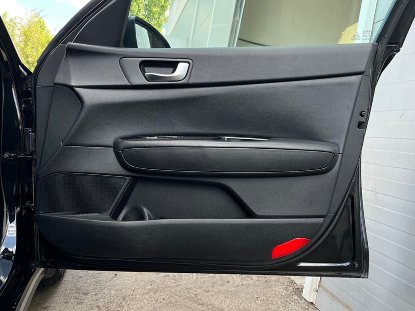 kia-optima-2018-65-29