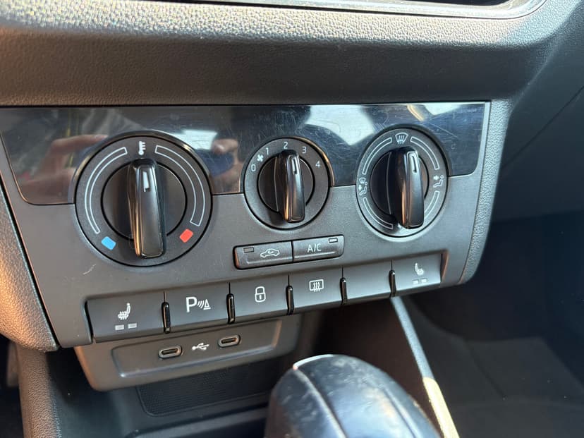 volkswagen-polo-2021-196-14
