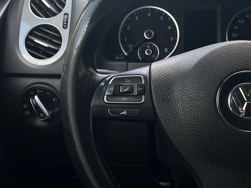 volkswagen-tiguan-2015-51-9