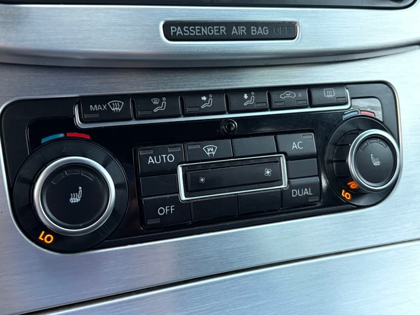 volkswagen-passat cc-2008-307-12