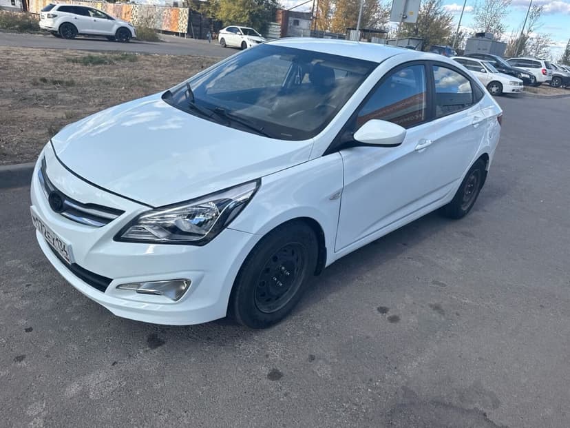 hyundai-solaris-2014-508-0