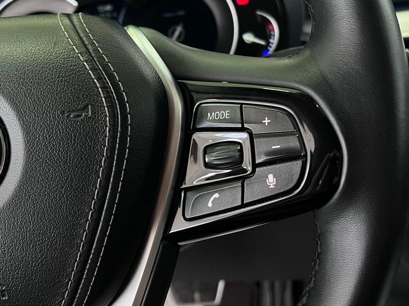 bmw-5 серия-2017-10-18
