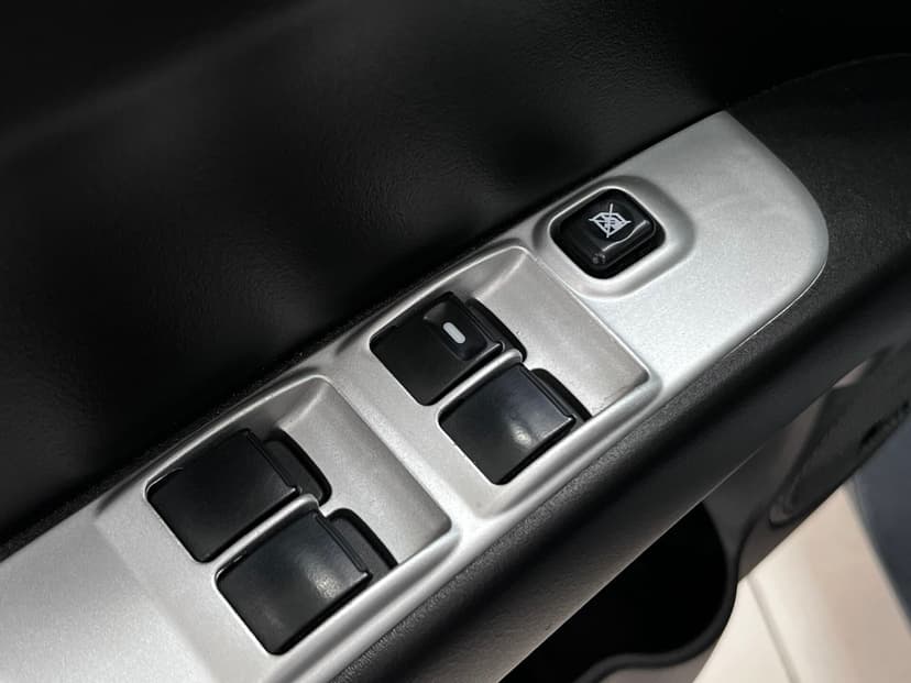 mitsubishi-l200-2014-379-16