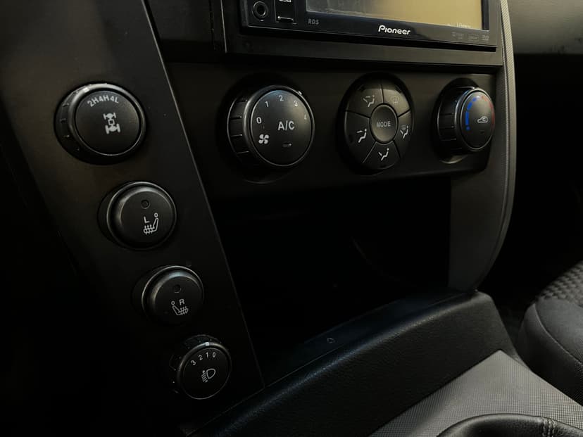 ssangyong-kyron-2010-687-14