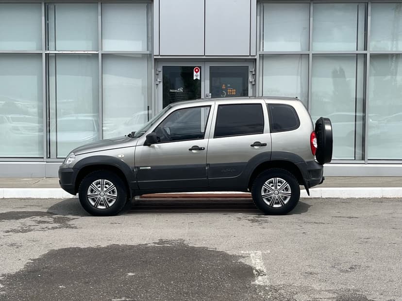 chevrolet-niva-2015-21-7