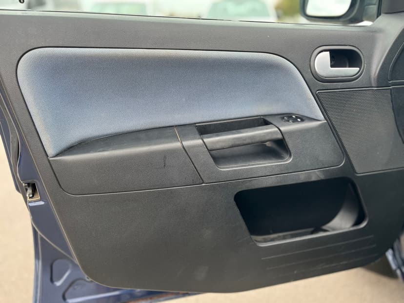 ford-fusion-2005-214-17