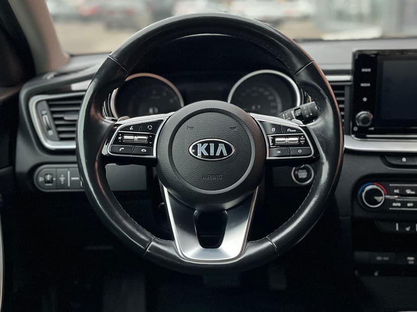 kia-ceed-2021-681-13