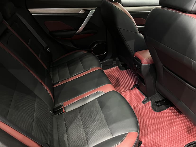 geely-coolray-2021-1105-14