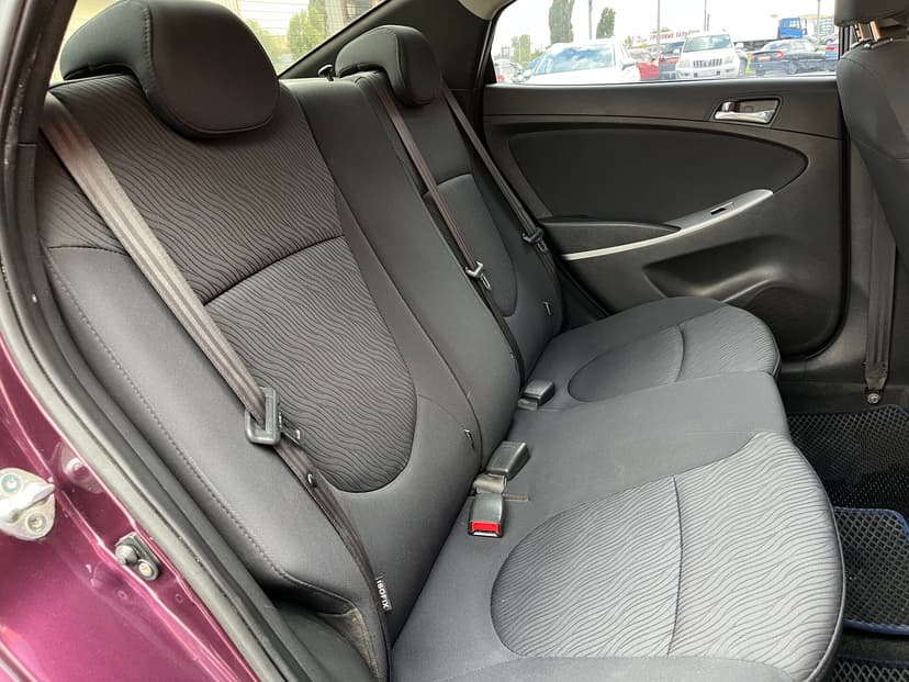 hyundai-solaris-2011-40-21