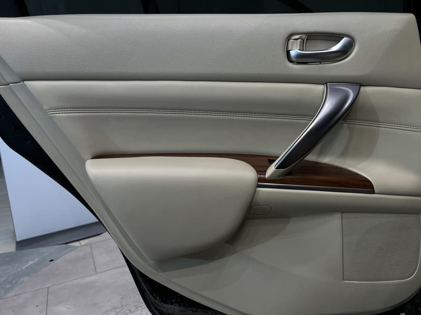 nissan-teana-2013-1134-10