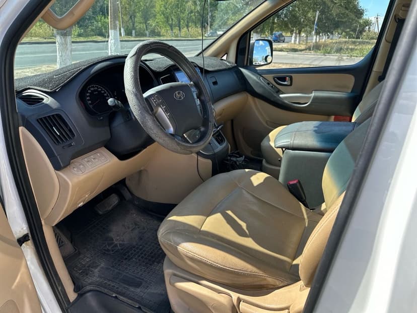hyundai-h-1-2016-308-1