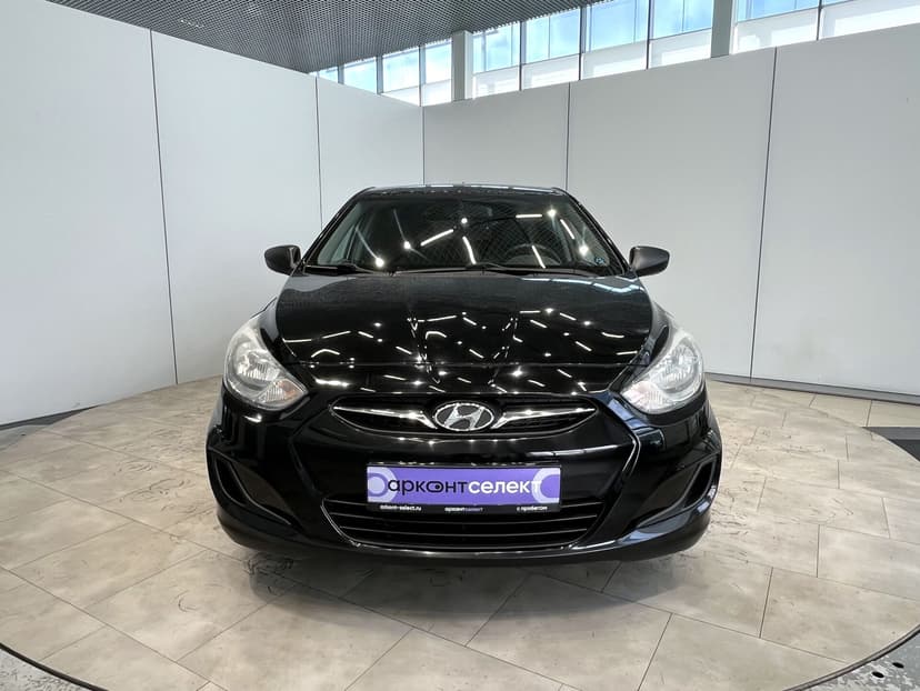 hyundai-solaris-2012-421-7