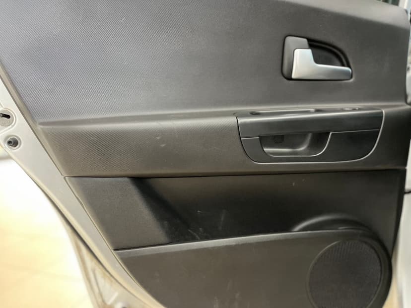 kia-ceed-2010-1006-19