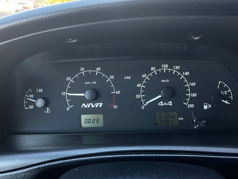 chevrolet-niva-2019-407-27