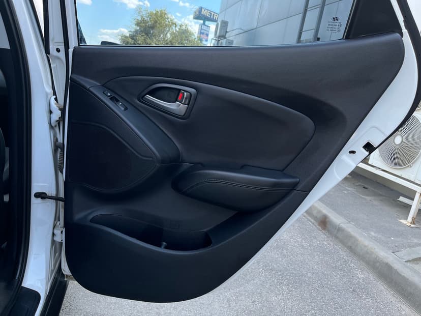 hyundai-ix35-2014-45-26