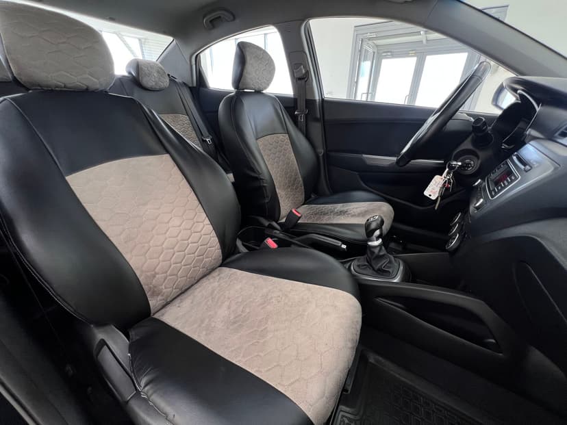 kia-rio-2015-7-30