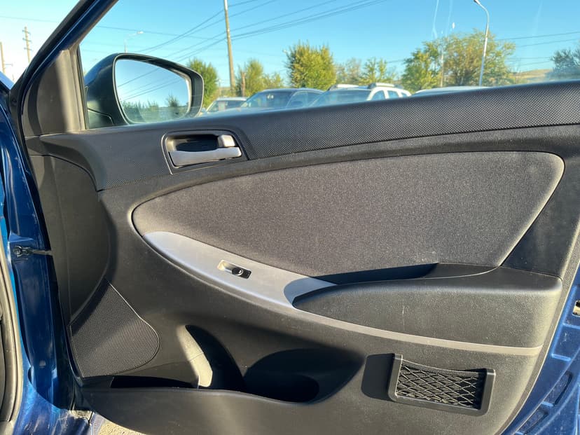 hyundai-solaris-2016-211-21