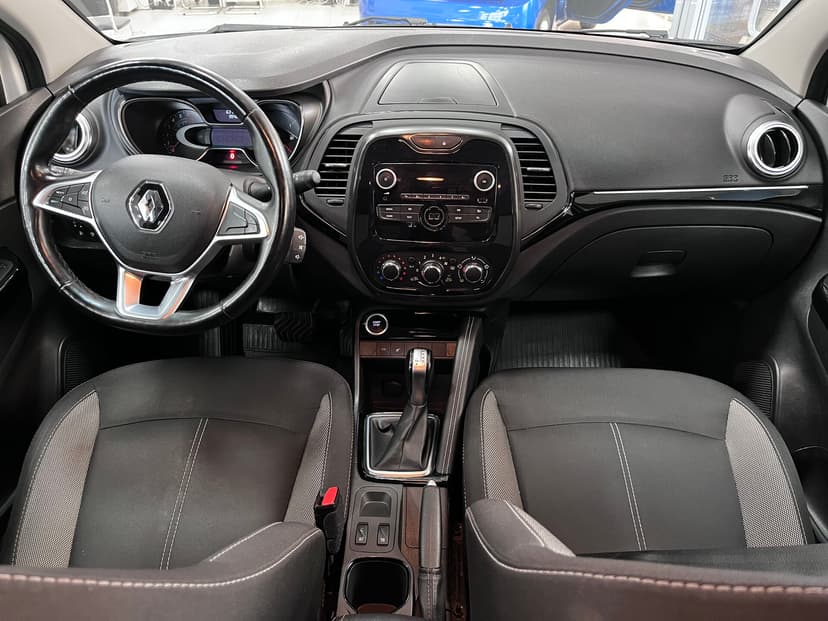 renault-kaptur-2021-264-10