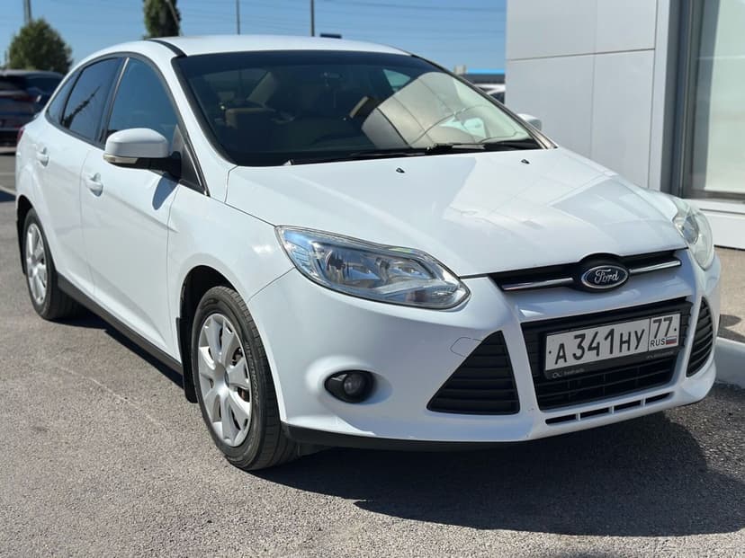 ford-focus-2013-282-0