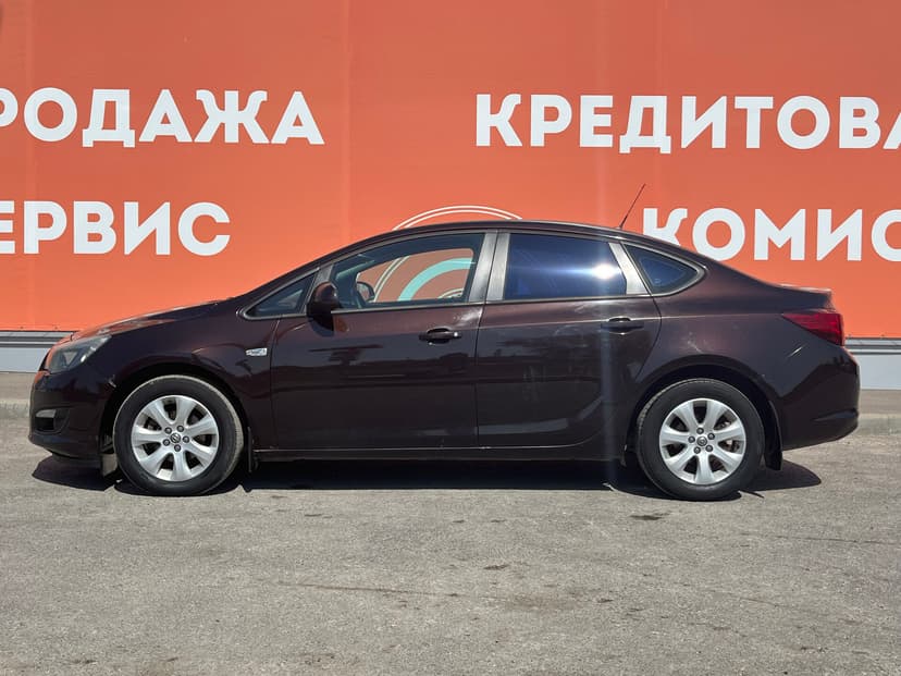 opel-astra-2013-57-7