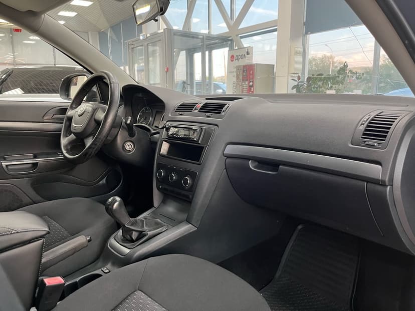 skoda-octavia-2012-285-29