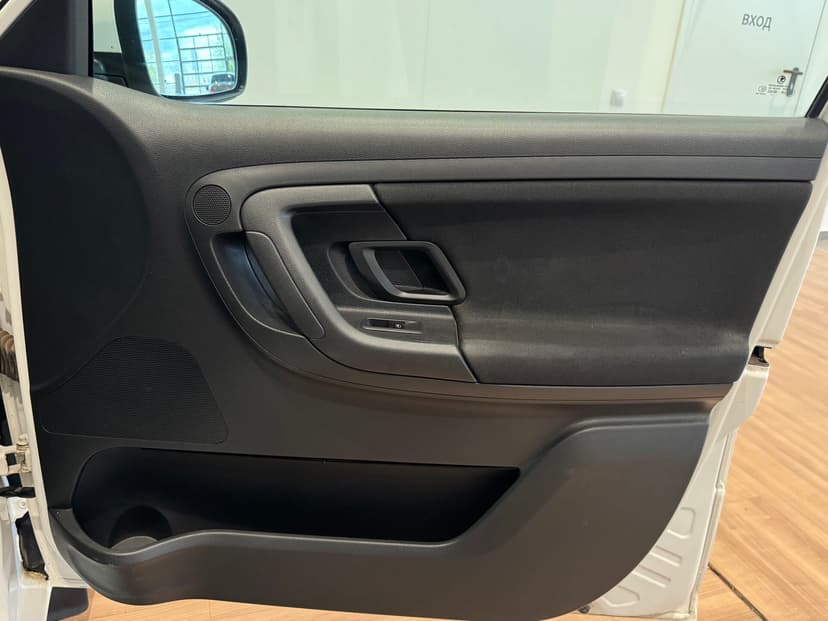 skoda-fabia-2013-620-21