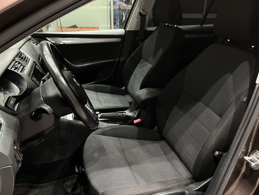 skoda-octavia-2015-1127-8