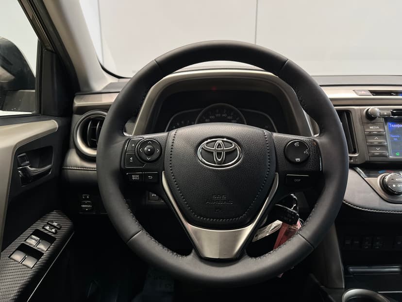 toyota-rav4-2013-1124-19