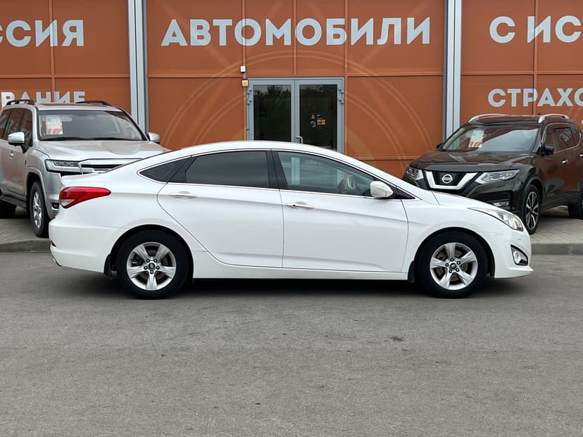 hyundai-i40-2013-150-3