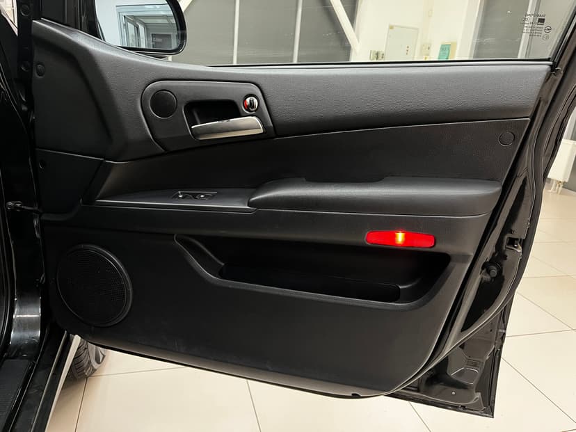 ssangyong-kyron-2010-687-25