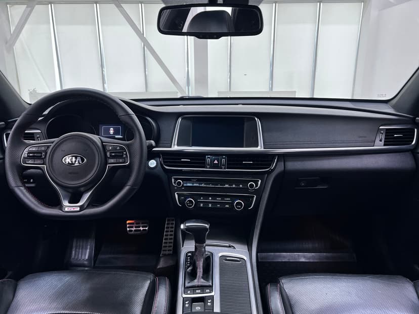kia-optima-2017-2-16