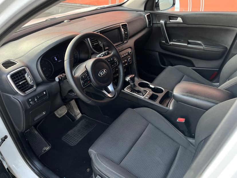 kia-sportage-2016-48-23