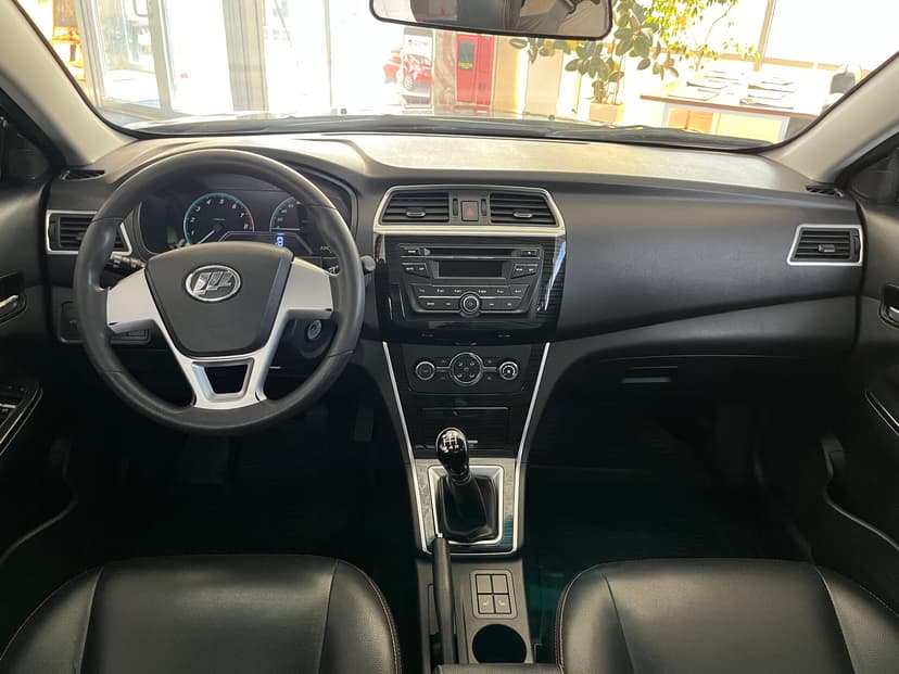 lifan-solano-2016-222-14