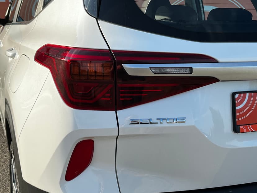 kia-seltos-2020-263-10