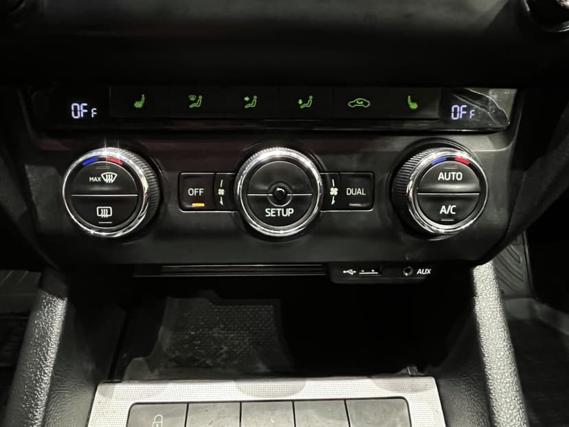 skoda-octavia-2014-1095-12