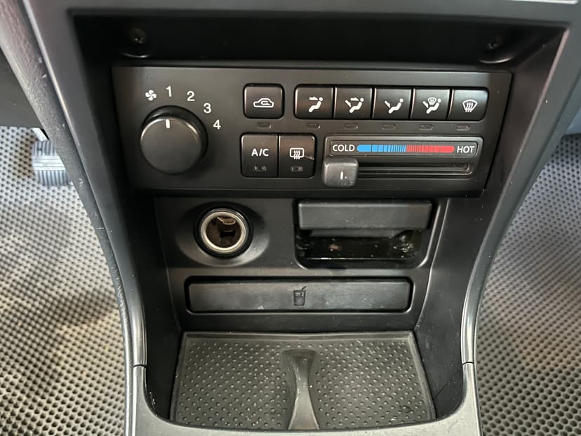 nissan-almera classic-2006-257-16