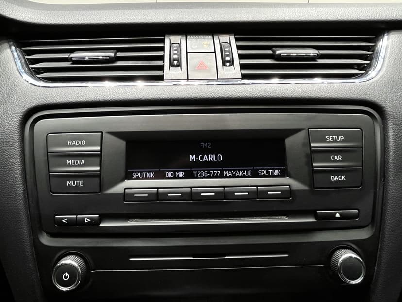 skoda-octavia-2013-1131-17