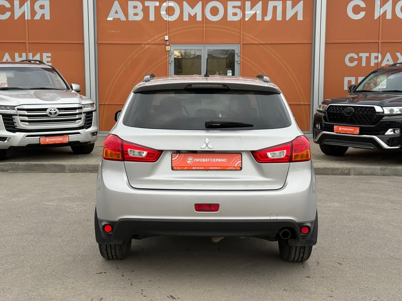 mitsubishi-asx-2015-592-5