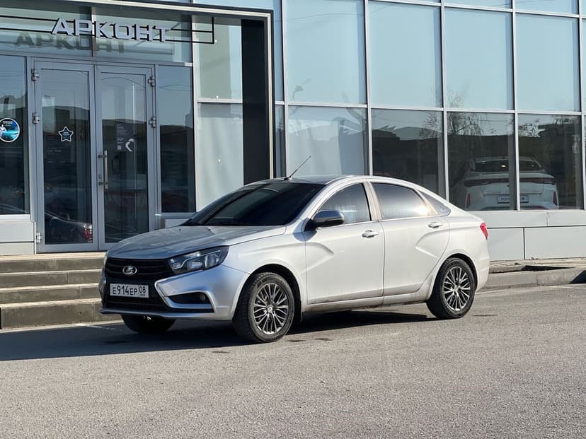 ваз (lada)-vesta-2019-640-0