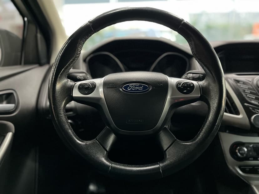 ford-focus-2015-164-18