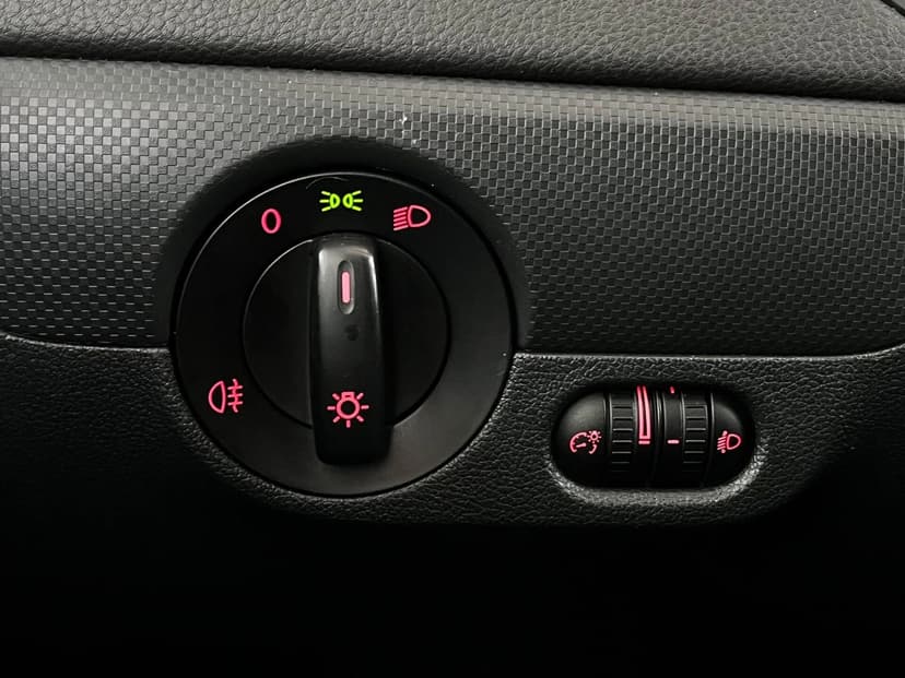 volkswagen-jetta-2015-390-18